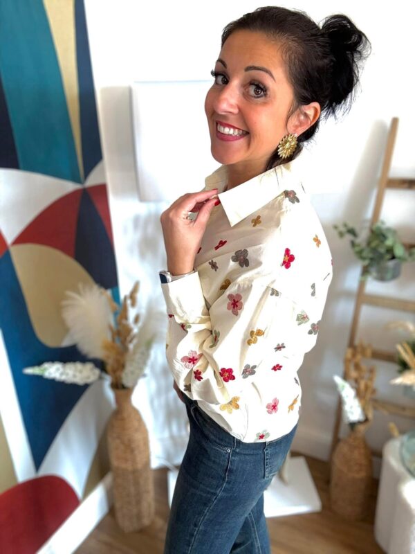 Chemise Crème à Fleurs – Image 3