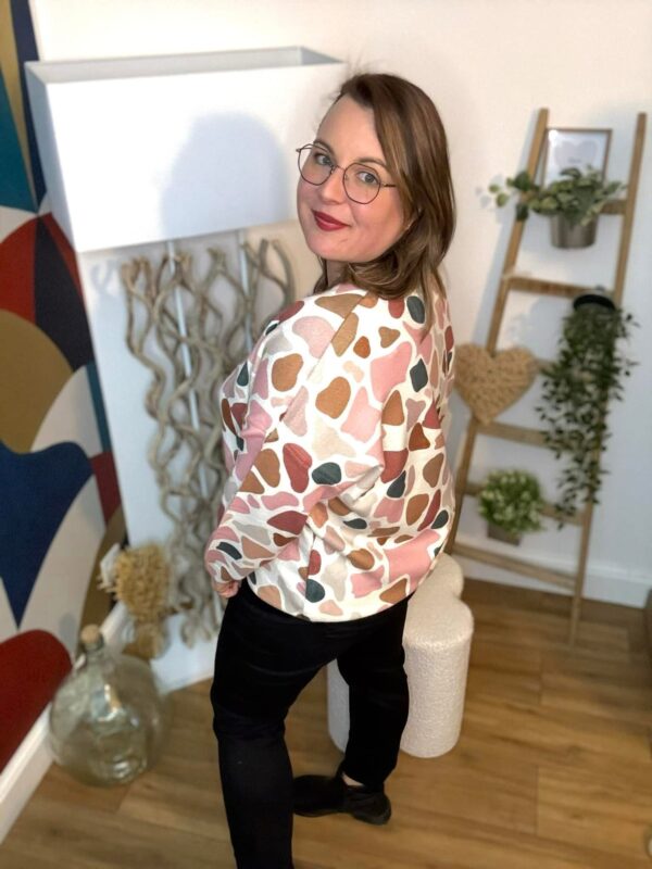 Pull Motifs Multicolores