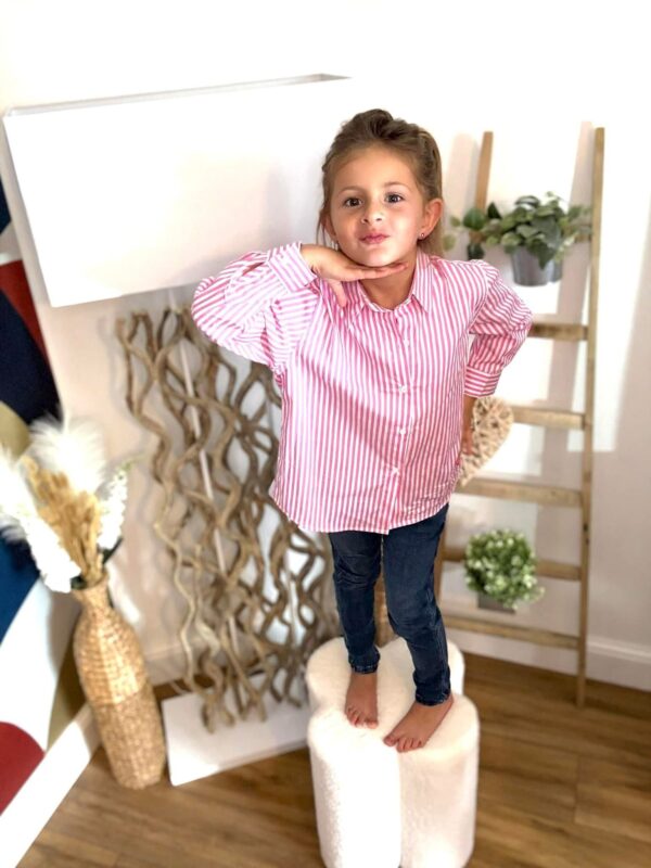 Chemise fille à rayures roses