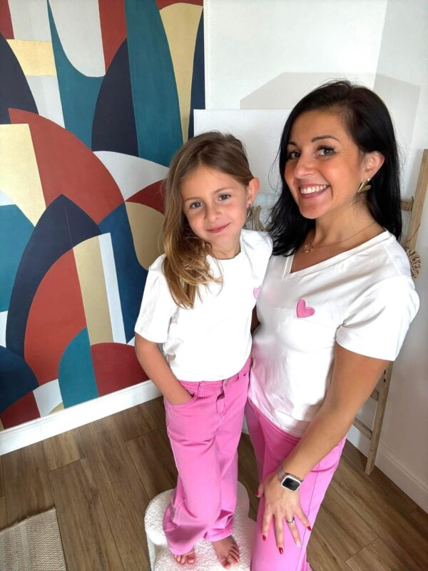 T-shirt blanc "Cœur rose"