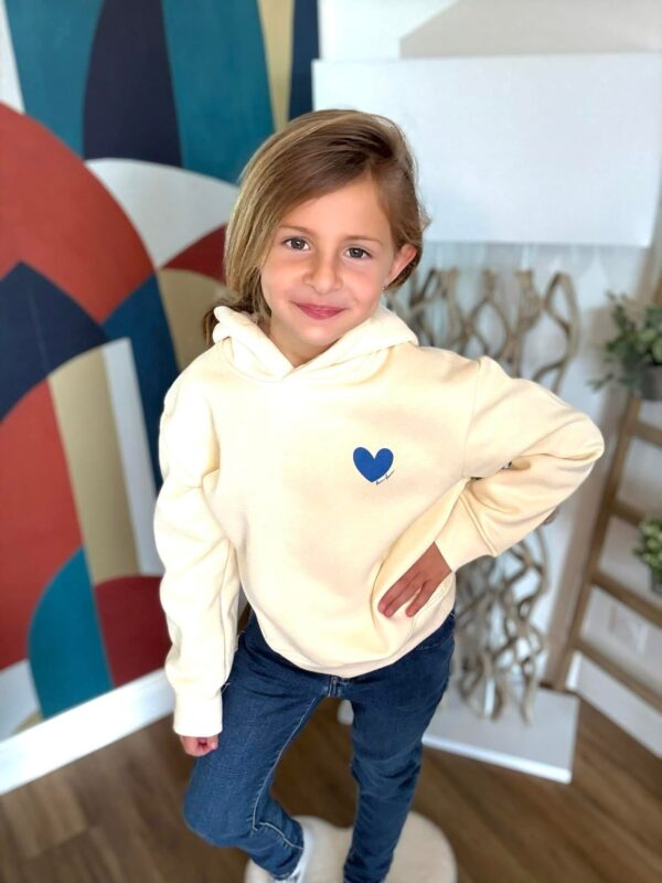 Sweat à capuche "Cœur bleu" – Image 2