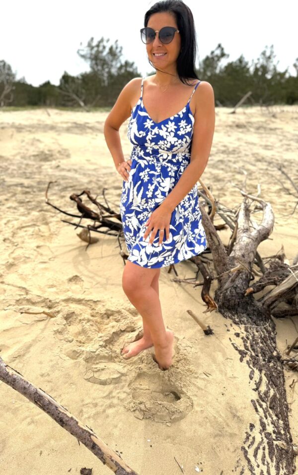Robe à fleurs bleue – Image 4