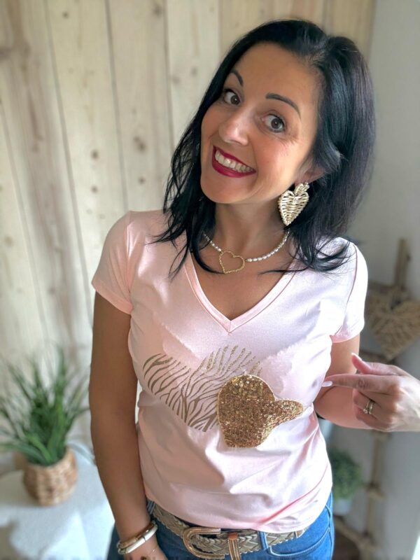 T-shirt Cœurs Dorés – Image 7