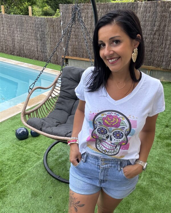 T-shirt “Crâne fleuri”